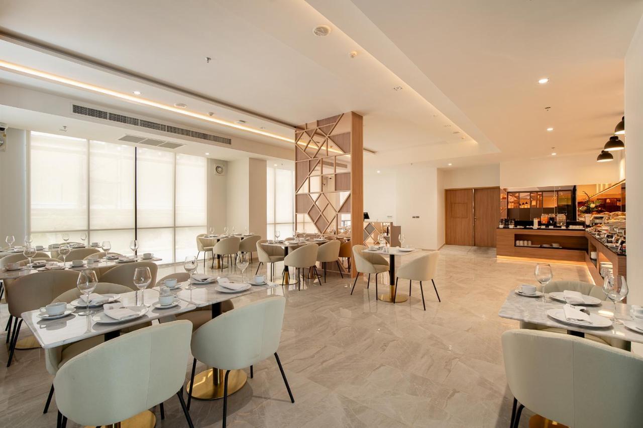Thaya Hotel Bangkok Exterior photo