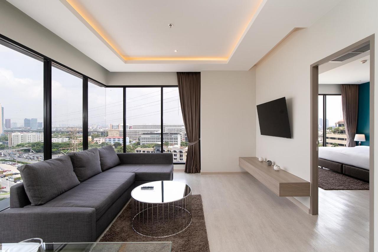 Thaya Hotel Bangkok Exterior photo